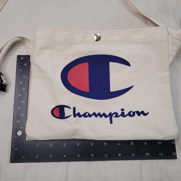 Champion Canvas crossbody - Picture 3 of 13